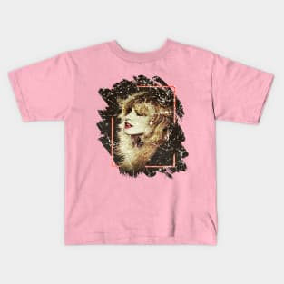 Stevie Nicks-Brush Frame Retro Kids T-Shirt